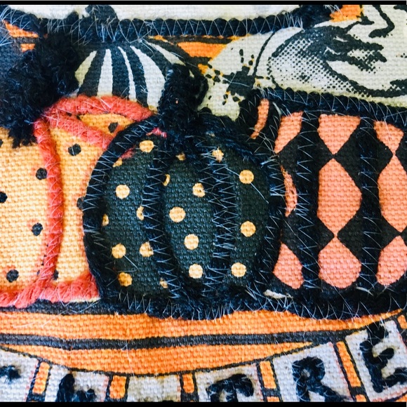 3 Haunted Halloween Embroidered Truck Towels Ghost - Picture 5 of 15